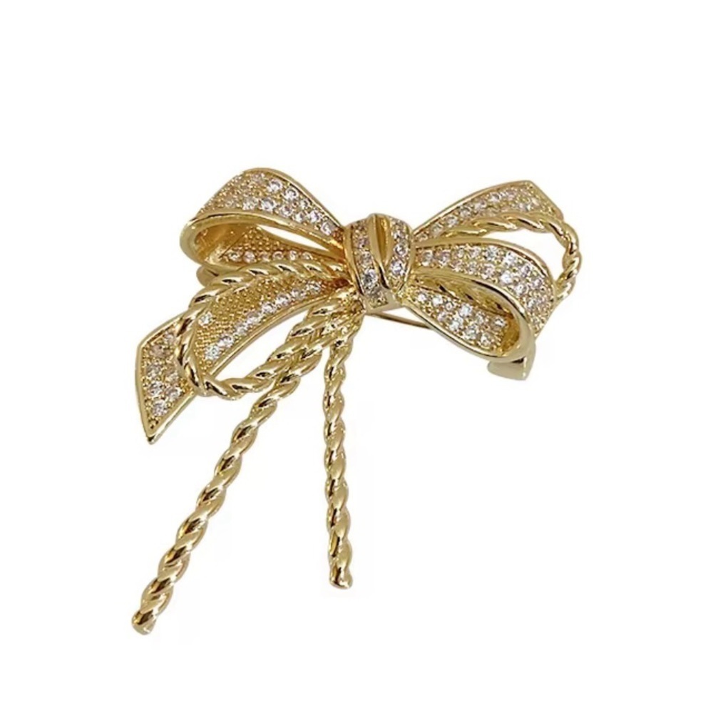 Elegant Gold Bow Brooch with Crystals. - Picture 3 of 7